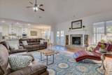 440 Bellingham Drive - Photo 15