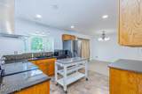 301 Murdoch Road - Photo 8