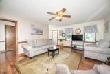 203 Troy Drive - Photo 3