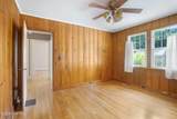 1206 Lancaster Lane - Photo 32