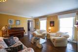 802 Carriage Court - Photo 9