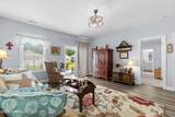 901 Hayford Lane - Photo 11