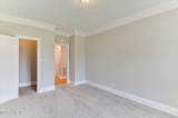843 Park Chase Drive - Photo 35