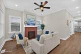 316 Dyer Street - Photo 5