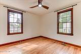 1712 Kissingbower Road - Photo 21