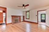 1712 Kissingbower Road - Photo 9