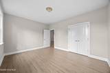 330 Crown Pointe Drive - Photo 14