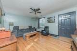 206 Kenneth Boulevard - Photo 4