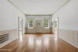 1615 Parkview Drive - Photo 3