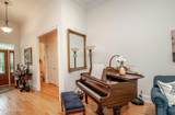 537 Gladstone Circle - Photo 12