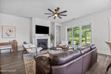 504 Edgewater Way - Photo 15