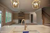 928 Fairbourne Drive - Photo 5