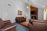 102 Trafalgar Drive - Photo 4