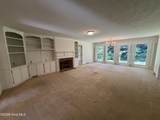 683 Chestnut Drive - Photo 4