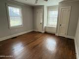 305 Jennings Avenue - Photo 5