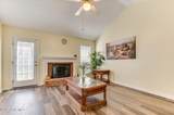 515 Oak Chase Drive - Photo 8