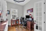 6239 Castlebrook Way - Photo 17