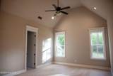 934 Faribourne Drive - Photo 16