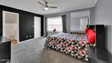 3923 Sterling Pointe Drive - Photo 32