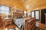 305 Woodcrest Drive - Photo 36