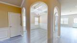 513 Lory Lane - Photo 5