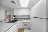 322 Causeway Drive - Photo 3