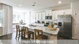 2000 Montford Drive - Photo 4
