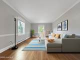 209 Robin Drive - Photo 8