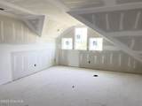 111 Jade Street - Photo 12