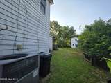512 Blades Avenue - Photo 12