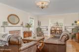 405 Hancock Street - Photo 11