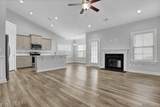 95 Collins Way - Photo 4