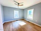 202 Burgess Street - Photo 8