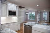 976 Fairbourne Drive - Photo 10