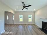152 Woodford Drive - Photo 15