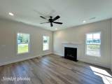 152 Woodford Drive - Photo 16