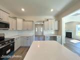 152 Woodford Drive - Photo 34