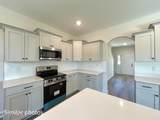152 Woodford Drive - Photo 35