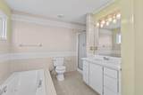 241 Windjammer - Photo 17