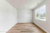 321 Merchant Point Boulevard - Photo 5