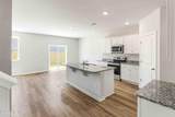 321 Merchant Point Boulevard - Photo 7