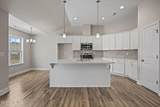 811 Lendy Drive - Photo 9