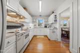 1521 Queen Street - Photo 20