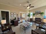 402 College Street - Photo 2