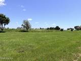140 Regency Circle - Photo 4