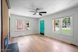 913 Tyan Street - Photo 7