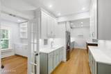404 Avenue C - Photo 22