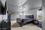 2758 Huntcliffe Drive - Photo 38