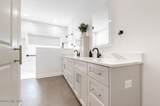 552 Bentley Court - Photo 15