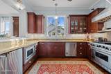 203 Vandemere Street - Photo 4